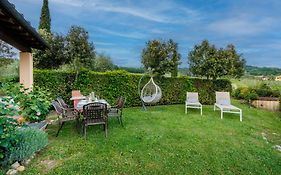 Cicale 3 Bedrooms Farmhouse With Shared Pool